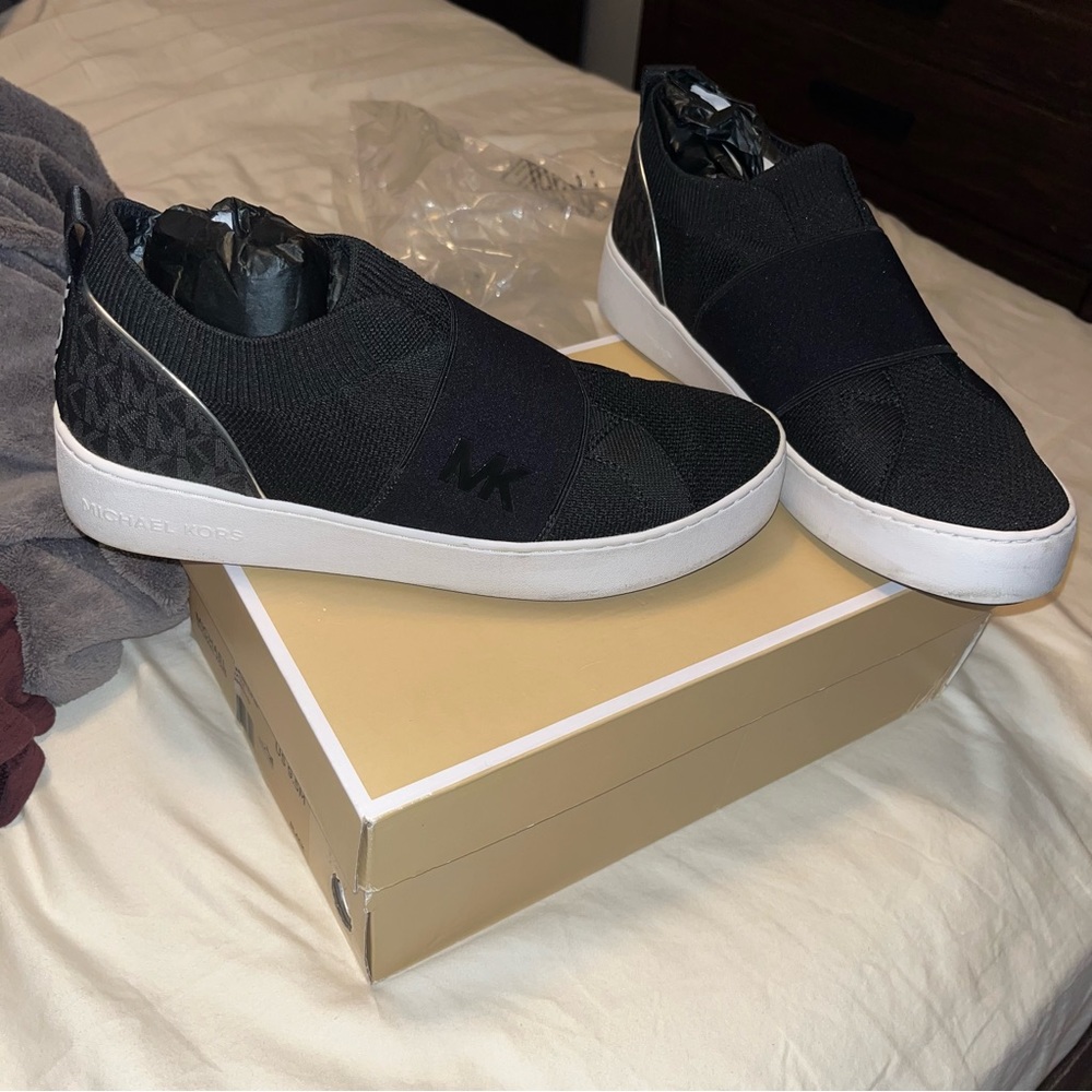 Michael Kors STERLING SLIP ON size 9.5